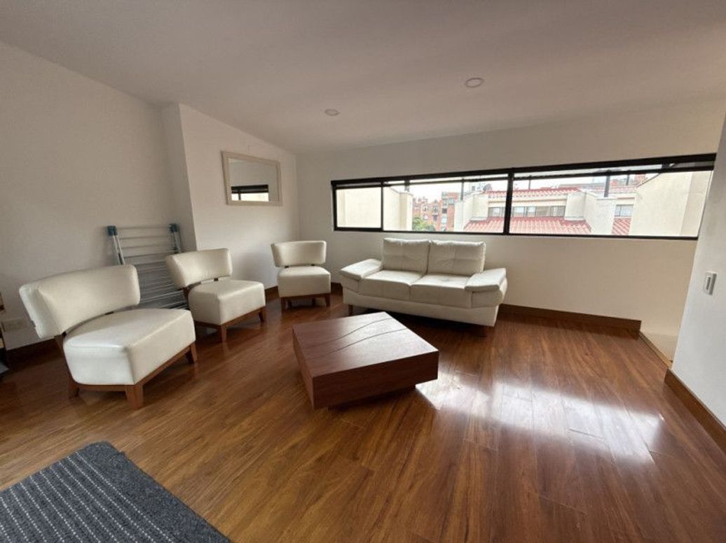 Casa de 3 alcobas en venta en A.S.D., Bogotá, 283 m² · foto 11 de 20