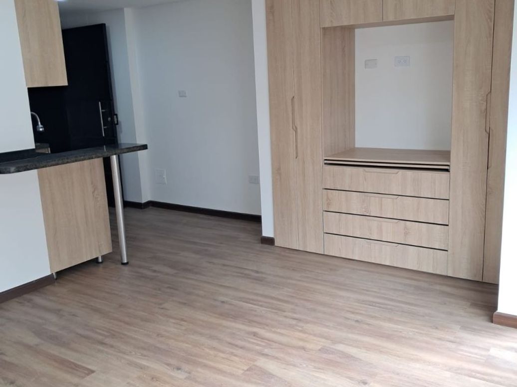 Apartamento de 1 alcoba en venta en Belalcázar, Bogotá, 32 m² · foto 3 de 9