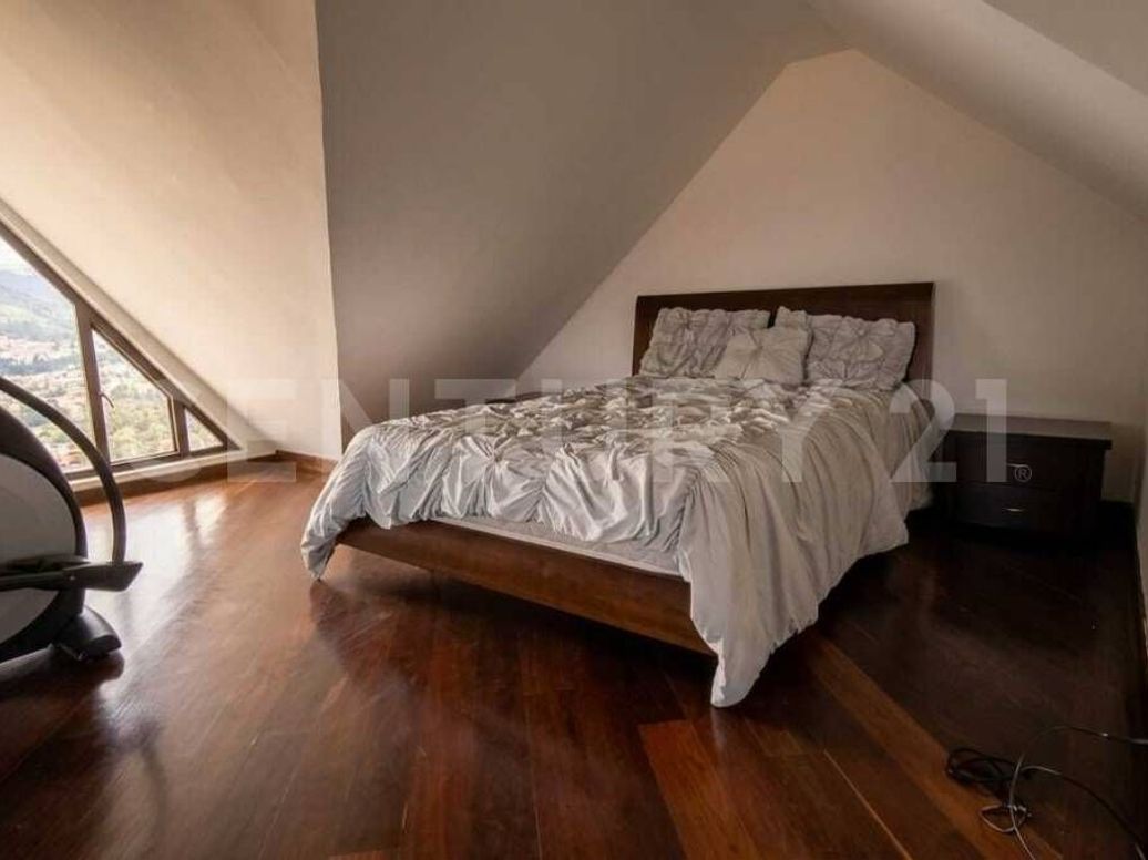 Casa de 3 alcobas en venta en San José De Bavaria, Bogotá, 350 m² · foto 19 de 20