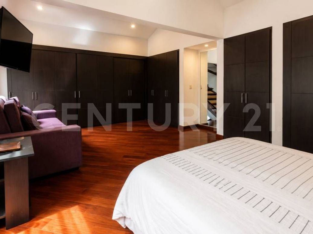 Casa de 3 alcobas en venta en San José De Bavaria, Bogotá, 350 m² · foto 15 de 20