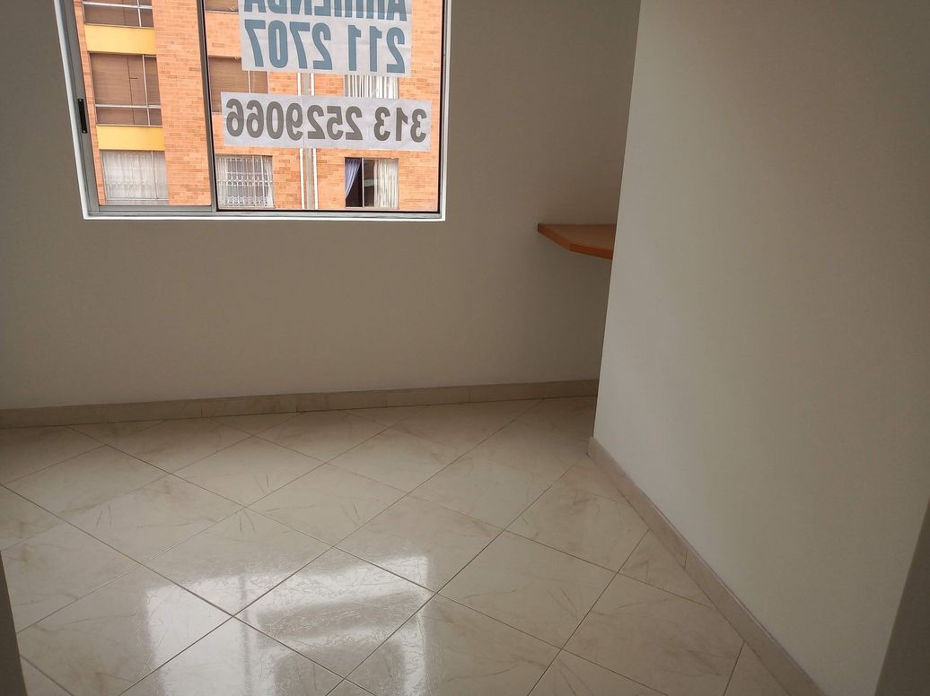 Apartamento de 3 alcobas en venta en Ub. El Cortijo, Bogotá, 65 m² · foto 11 de 20