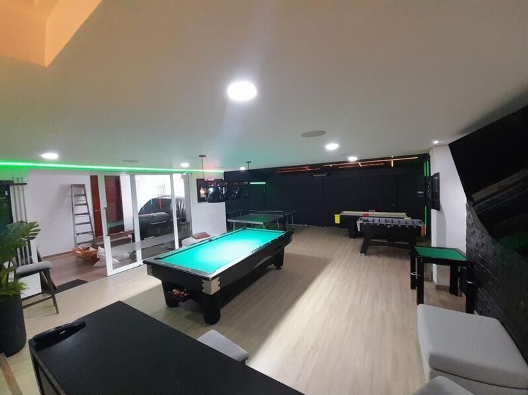 Casa de 6 alcobas en venta en Molinos Norte, Bogotá, 651 m² · foto 16 de 20