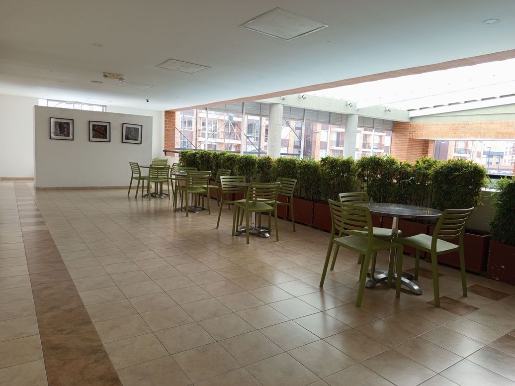 Apartamento de 3 alcobas en venta en El Dorado, Bogotá, 96 m² · foto 17 de 20