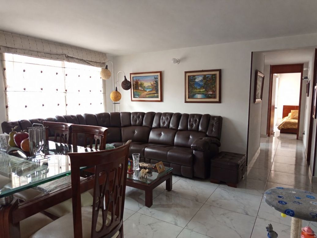Apartamento de 3 alcobas en venta en El Dorado, Bogotá, 96 m² · foto 4 de 20