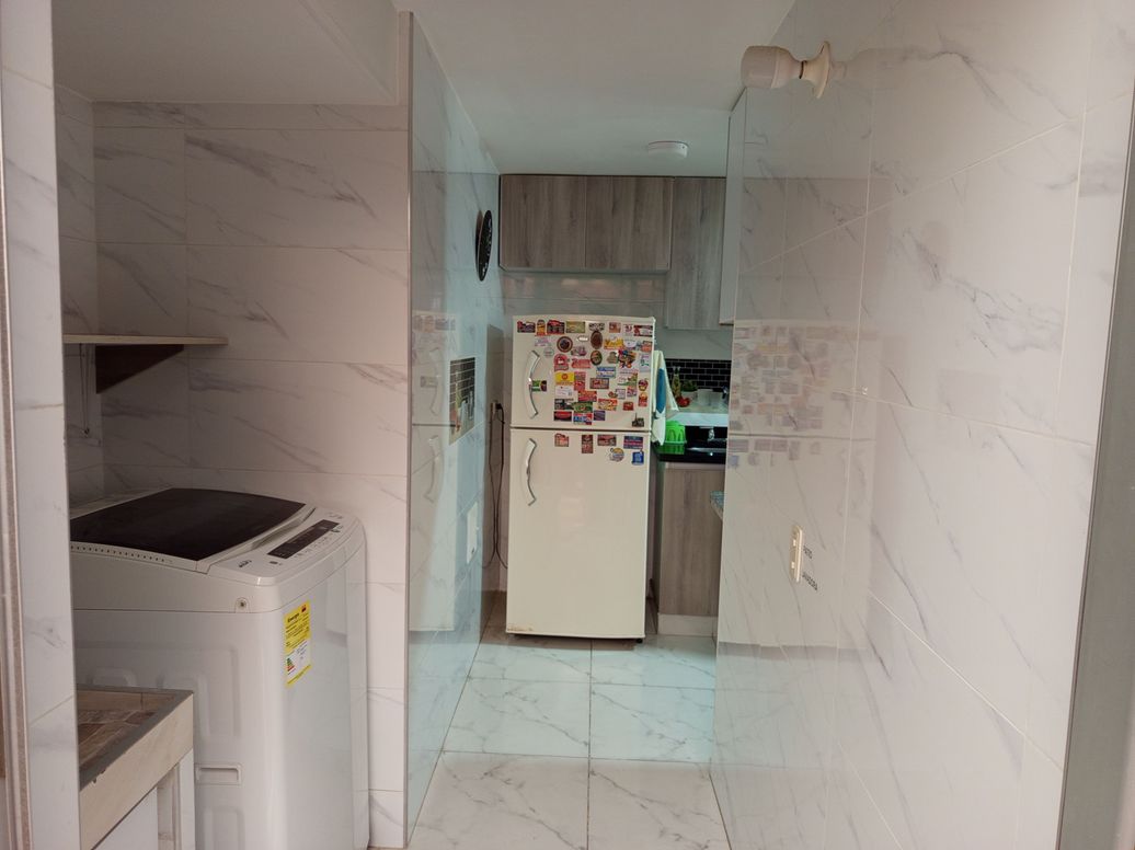 Apartamento de 3 alcobas en venta en El Dorado, Bogotá, 96 m² · foto 7 de 20