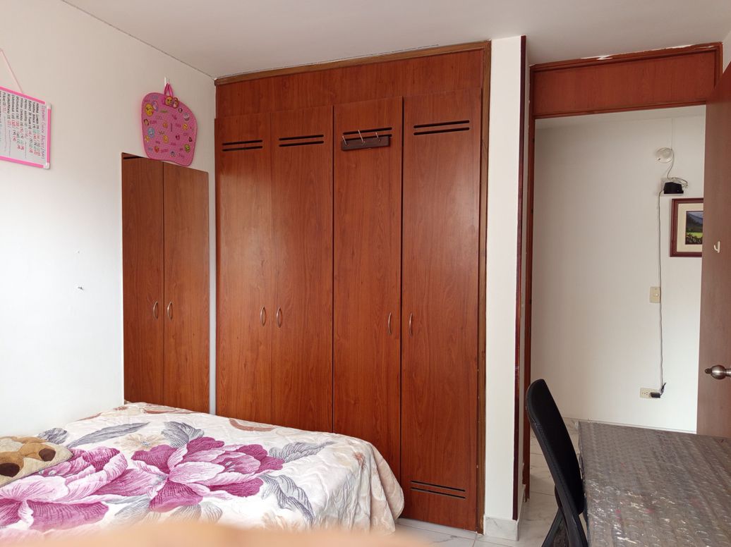 Apartamento de 3 alcobas en venta en El Dorado, Bogotá, 96 m² · foto 12 de 20