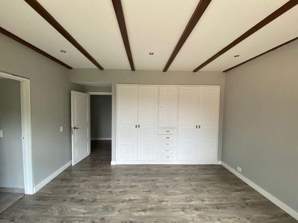 Casa de 5 alcobas en venta en Santa Ana Oriental, Bogotá, 550 m² · foto 17 de 20