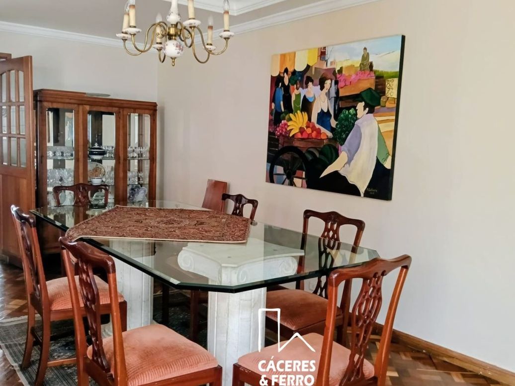 Casa de 5 alcobas en venta en Cedritos, Bogotá, 650 m² · foto 5 de 16