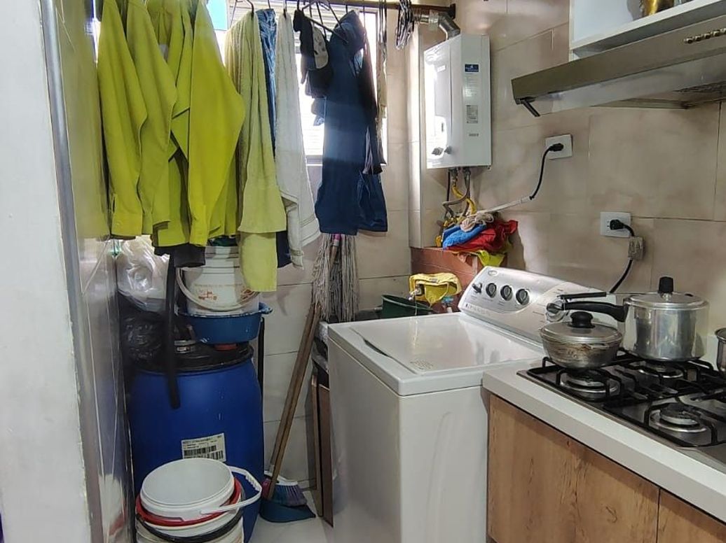Apartamento de 2 alcobas en venta en Campo Alegre, Bogotá, 47 m² · foto 10 de 19