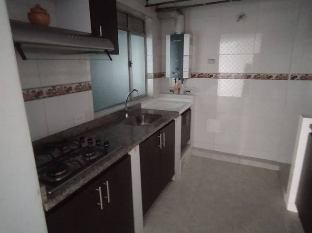 Apartamento de 3 alcobas en venta en El Ensueño, Bogotá, 54 m² · foto 5 de 14