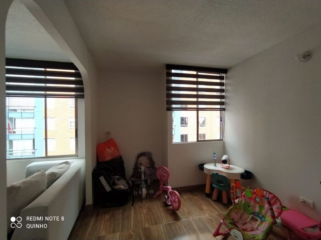 Apartamento de 2 alcobas en venta en Ub. Castilla Real, Bogotá, 55 m² · foto 5 de 18
