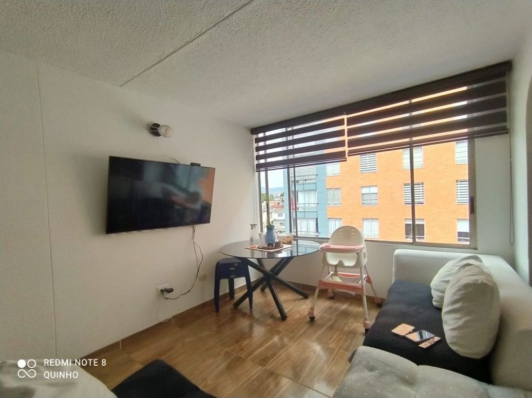 Apartamento de 2 alcobas en venta en Ub. Castilla Real, Bogotá, 55 m² · foto 3 de 18
