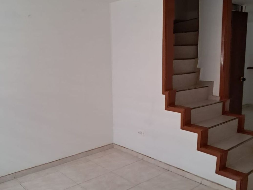 Casa de 3 alcobas en venta en El Mortiño, Bogotá, 89 m² · foto 18 de 20