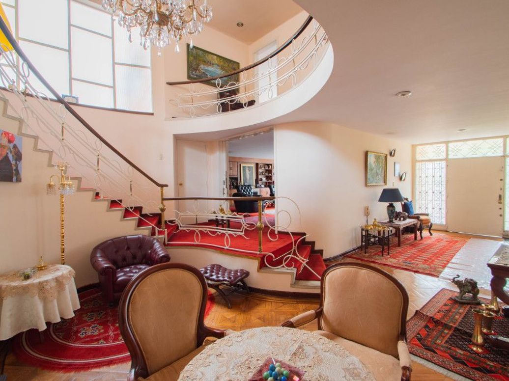 Casa de 5 alcobas en venta en Libertador, Bogotá, 857 m² · foto 13 de 20