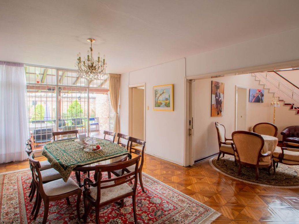 Casa de 5 alcobas en venta en Libertador, Bogotá, 857 m² · foto 6 de 20