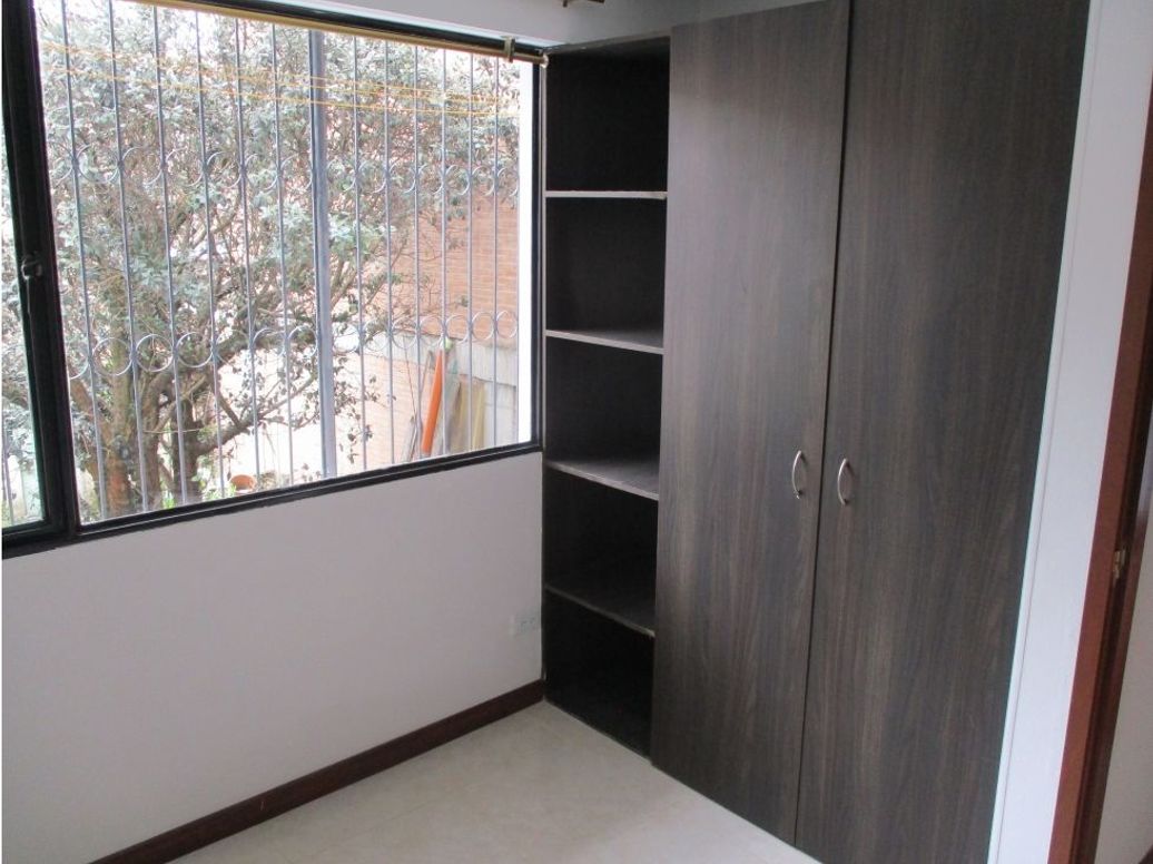Apartamento de 2 alcobas en venta en Villemar, Bogotá, 67 m² · foto 13 de 20