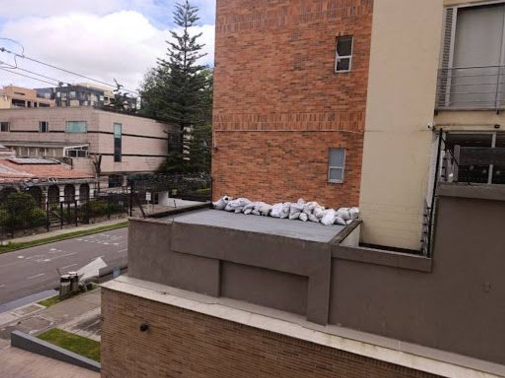 Apartamento de 2 alcobas en venta en Chicó Reservado, Bogotá, 95 m² · foto 4 de 20