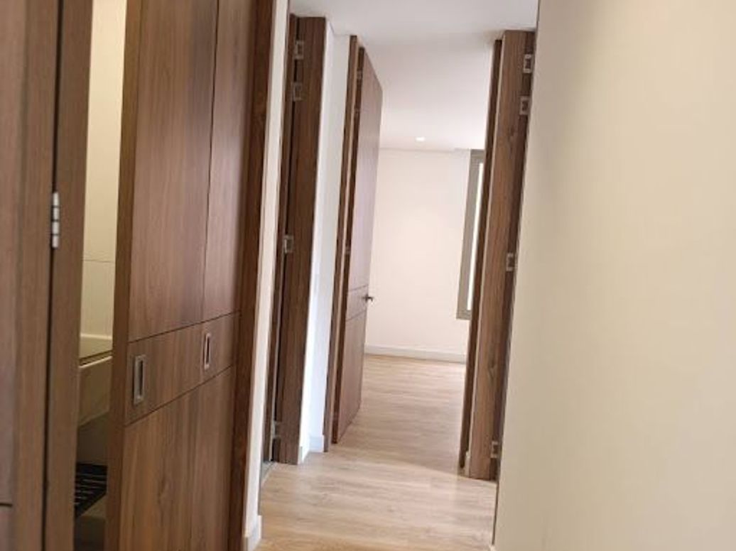 Apartamento de 2 alcobas en venta en Chicó Reservado, Bogotá, 95 m² · foto 9 de 20