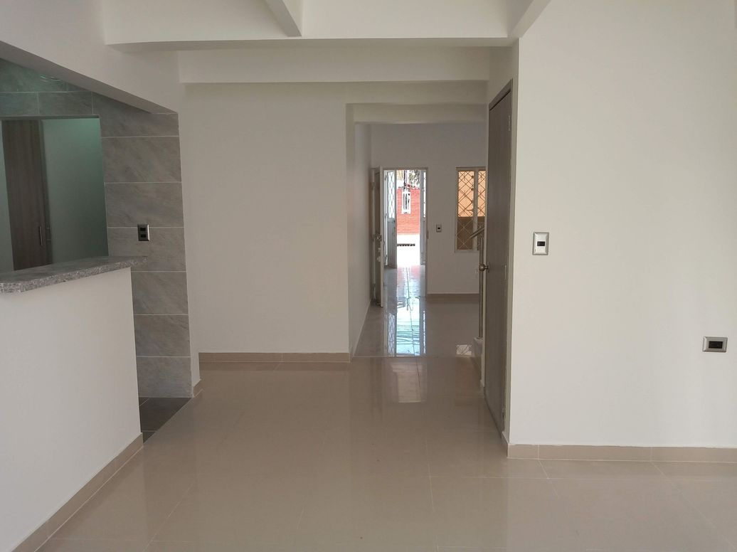 Casa de 3 alcobas en venta en Álamos Norte, Bogotá, 110 m² · foto 5 de 20