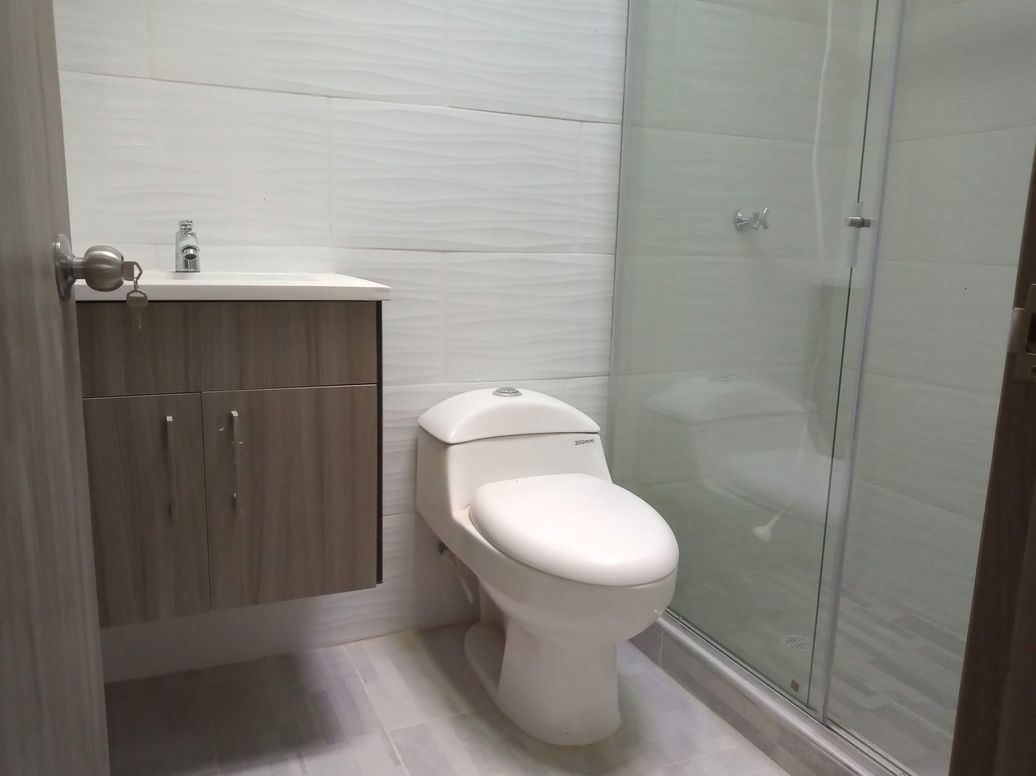 Casa de 3 alcobas en venta en Álamos Norte, Bogotá, 110 m² · foto 20 de 20