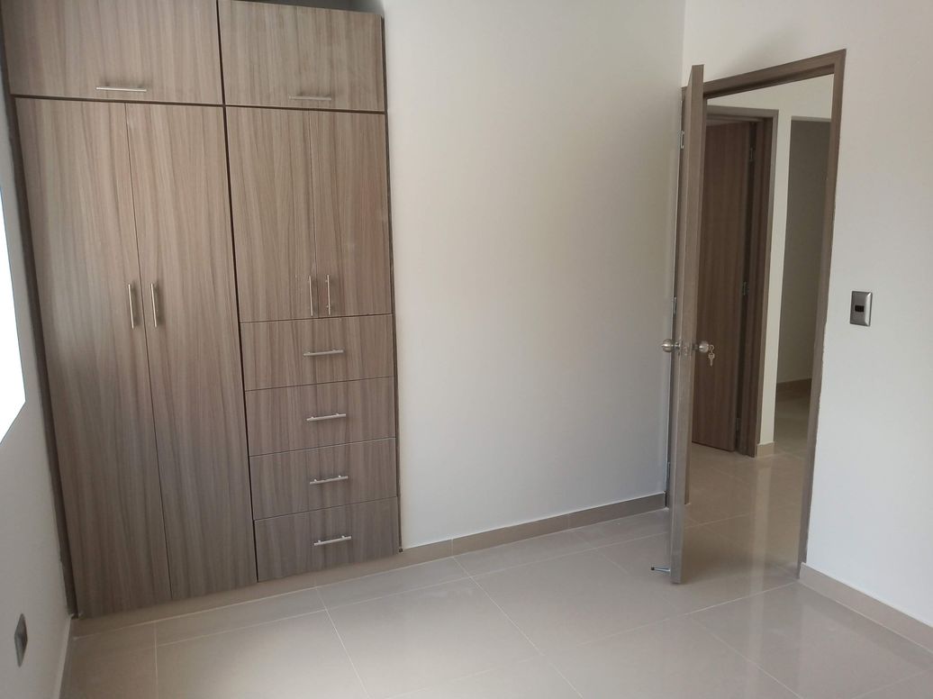 Casa de 3 alcobas en venta en Álamos Norte, Bogotá, 110 m² · foto 16 de 20