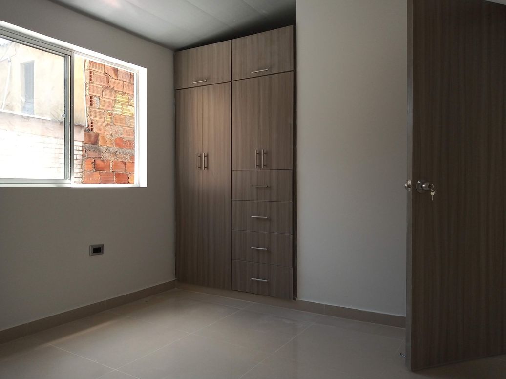 Casa de 3 alcobas en venta en Álamos Norte, Bogotá, 110 m² · foto 18 de 20