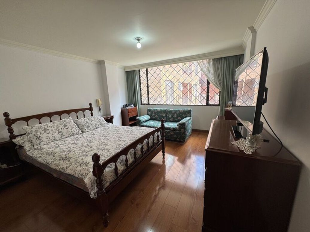 Apartamento de 3 alcobas en venta en Bella Suiza, Bogotá, 131 m² · foto 10 de 20