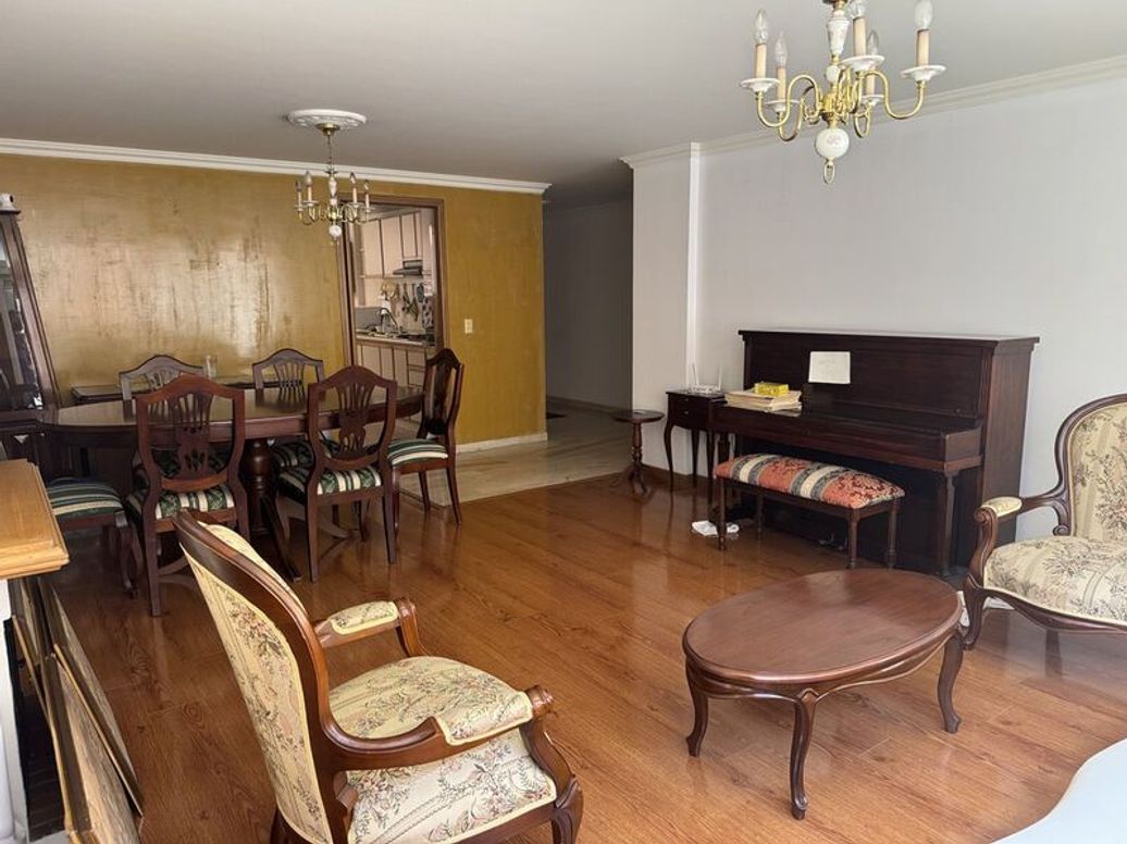 Apartamento de 3 alcobas en venta en Bella Suiza, Bogotá, 131 m² · foto 5 de 20
