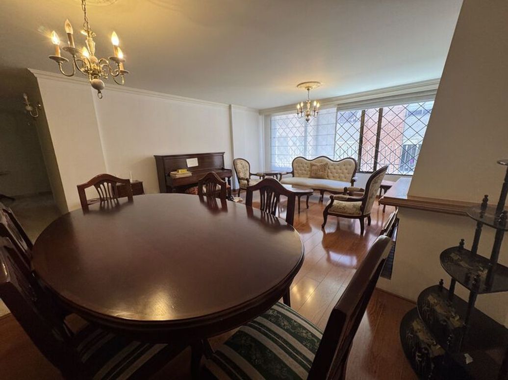 Apartamento de 3 alcobas en venta en Bella Suiza, Bogotá, 131 m² · foto 4 de 20