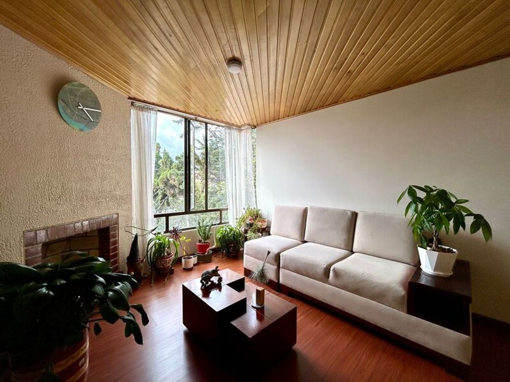 Apartamento de 2 alcobas en venta en Estrella Del Norte, Bogotá, 58 m² · foto 2 de 16