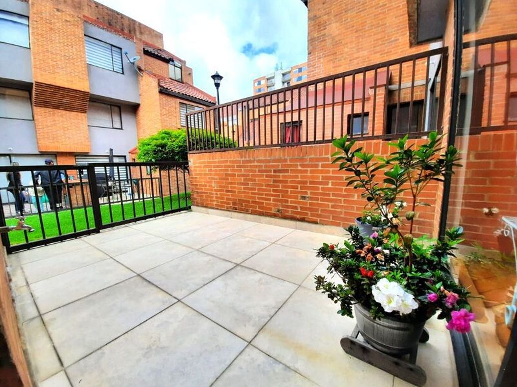 Casa de 3 alcobas en venta en Prado Veraniego Norte, Bogotá, 195 m² · foto 6 de 14