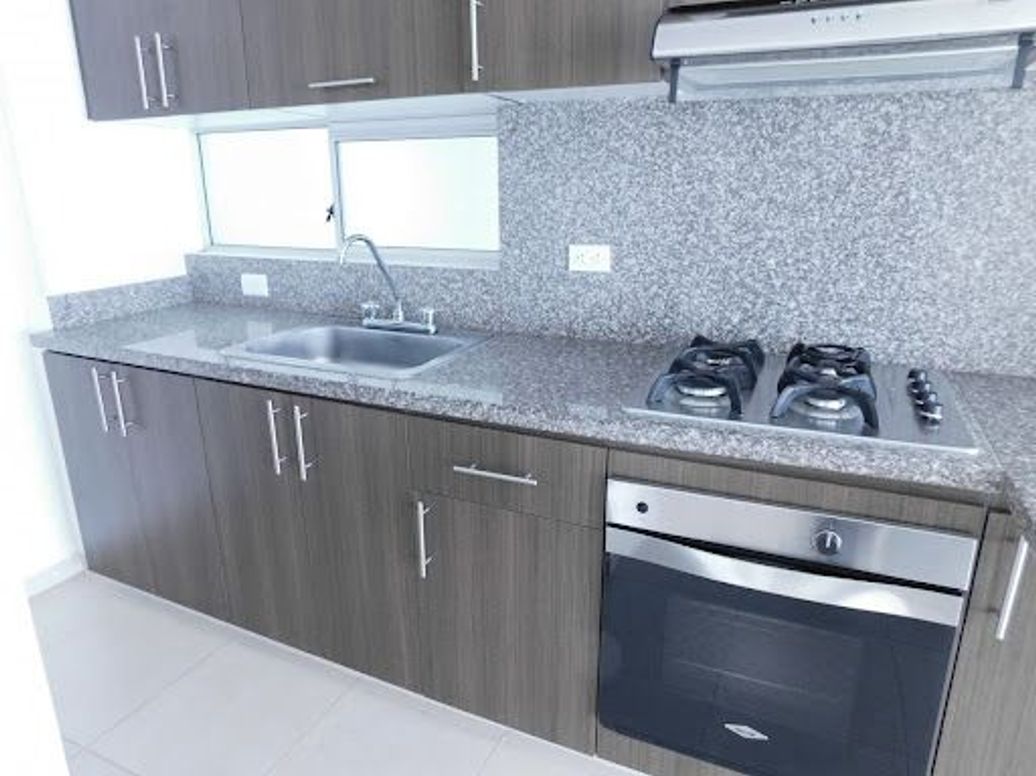 Apartamento de 3 alcobas en venta en Nueva Castilla, Bogotá, 67 m² · foto 2 de 20