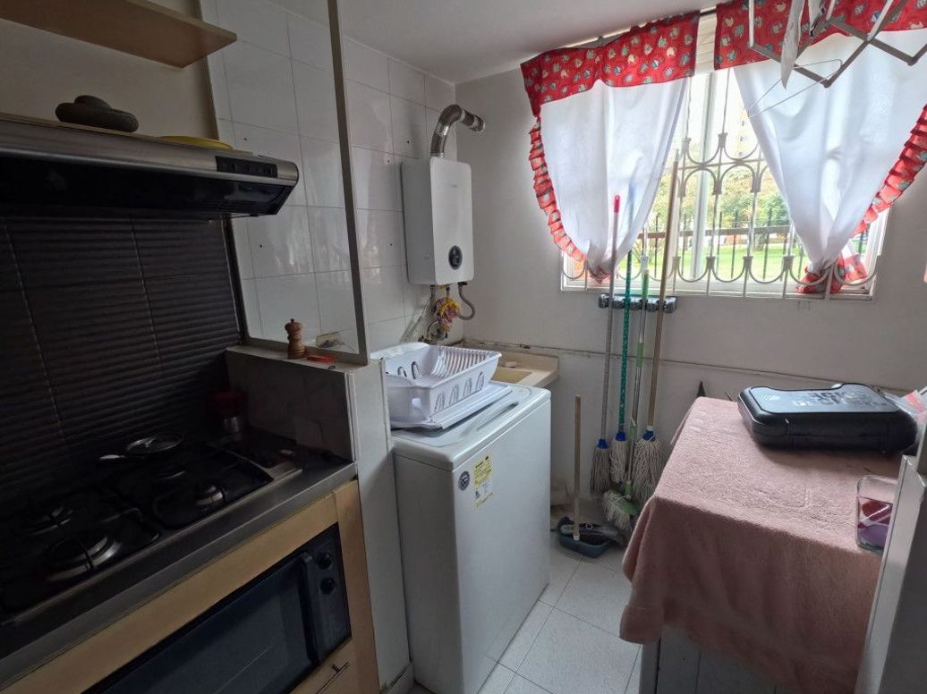 Apartamento de 3 alcobas en venta en Mazurén, Bogotá, 80 m² · foto 8 de 20