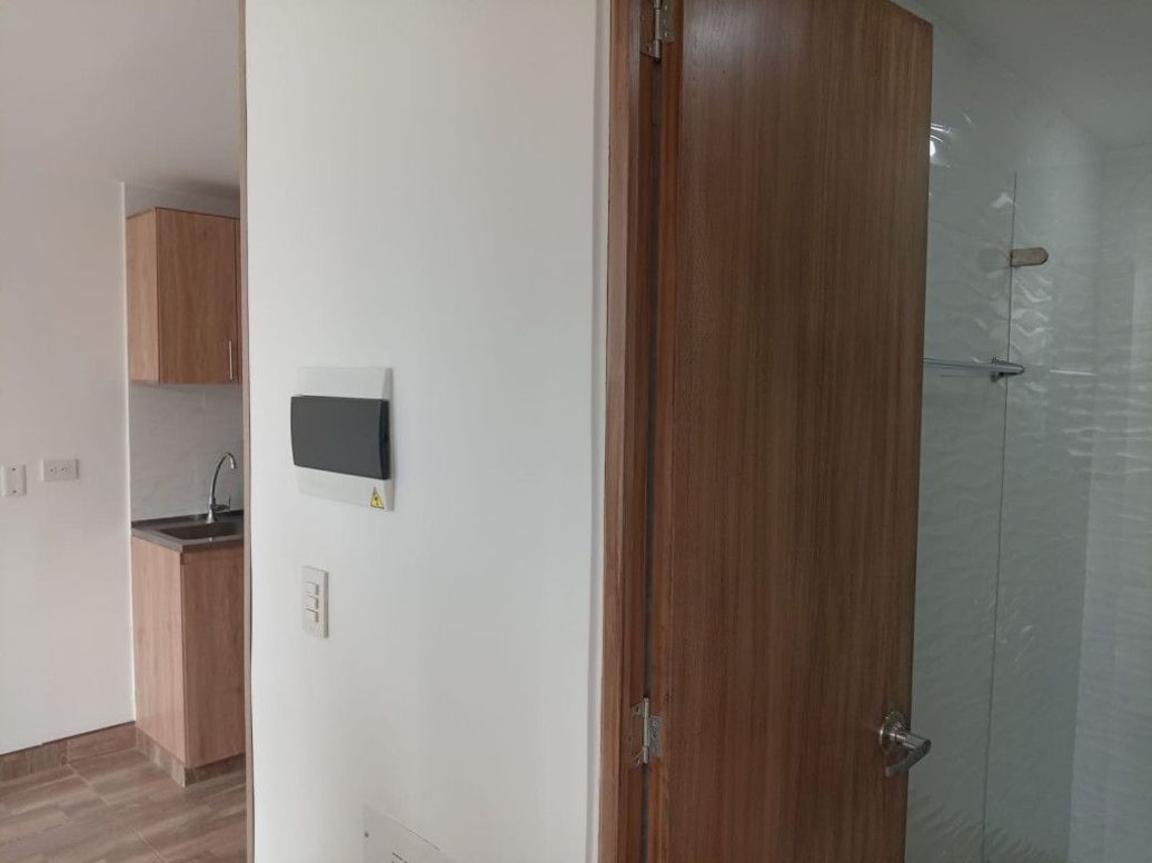 Apartamento de 2 alcobas en venta en Gustavo Restrepo, Bogotá, 36 m² · foto 2 de 9