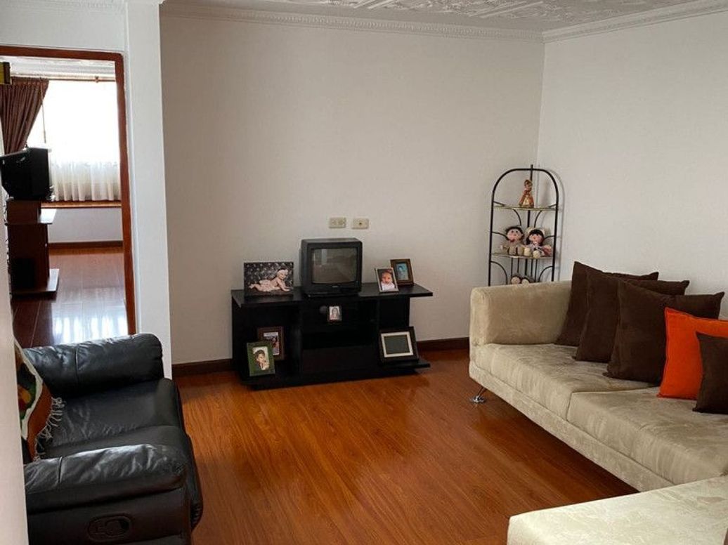 Casa de 4 alcobas en venta en Margaritas I Sector, Bogotá, 250 m² · foto 19 de 20