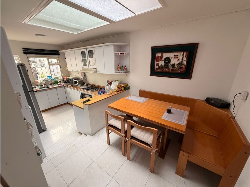 Casa de 4 alcobas en venta en Nueva Autopista, Bogotá, 160 m² · foto 5 de 20