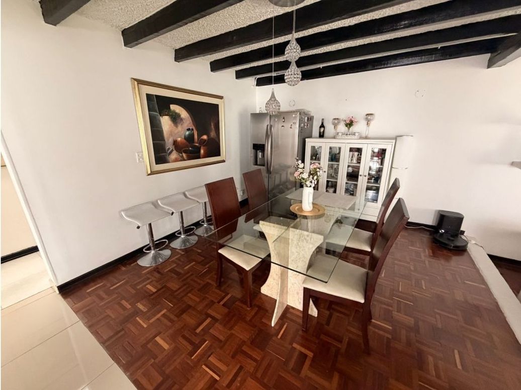 Casa de 4 alcobas en venta en Nueva Autopista, Bogotá, 160 m² · foto 4 de 20