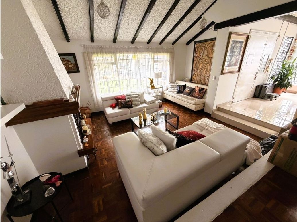 Casa de 4 alcobas en venta en Nueva Autopista, Bogotá, 160 m² · foto 8 de 20