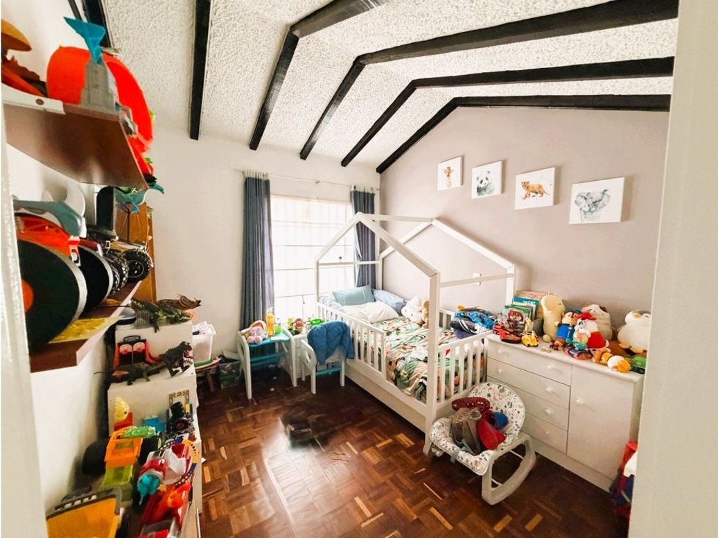 Casa de 4 alcobas en venta en Nueva Autopista, Bogotá, 160 m² · foto 13 de 20