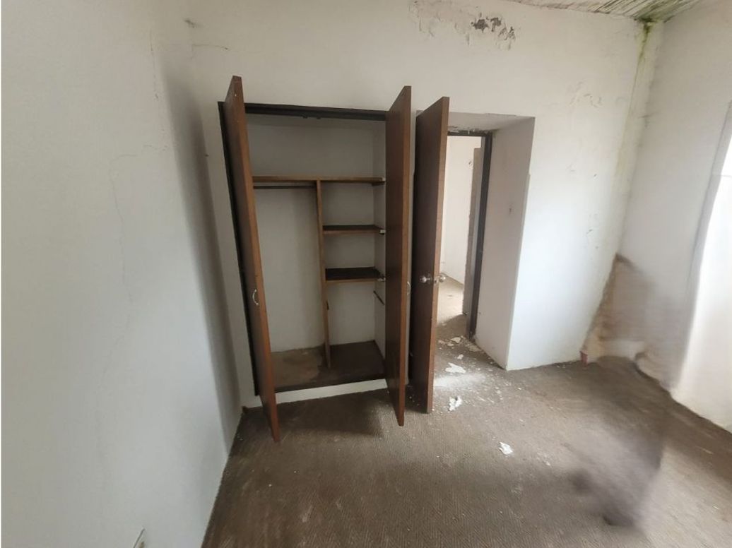 Casa de 11 alcobas en venta en Pasadena, Bogotá, 384 m² · foto 17 de 20