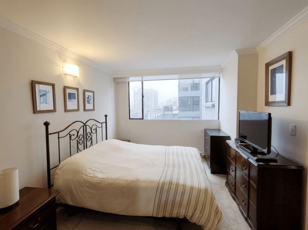 Apartamento de 3 alcobas en venta en Santa Barbara Occidental, Bogotá, 259 m² · foto 19 de 19
