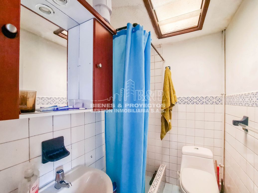 Casa de 6 alcobas en venta en Villa Adriana, Bogotá, 272 m² · foto 19 de 19