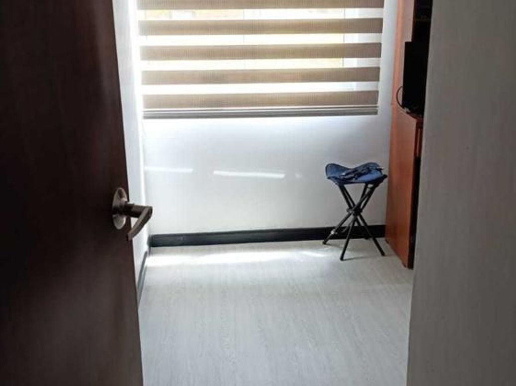 Apartamento de 3 alcobas en venta en Rincón De Santa Ines, Bogotá, 35 m² · foto 6 de 7