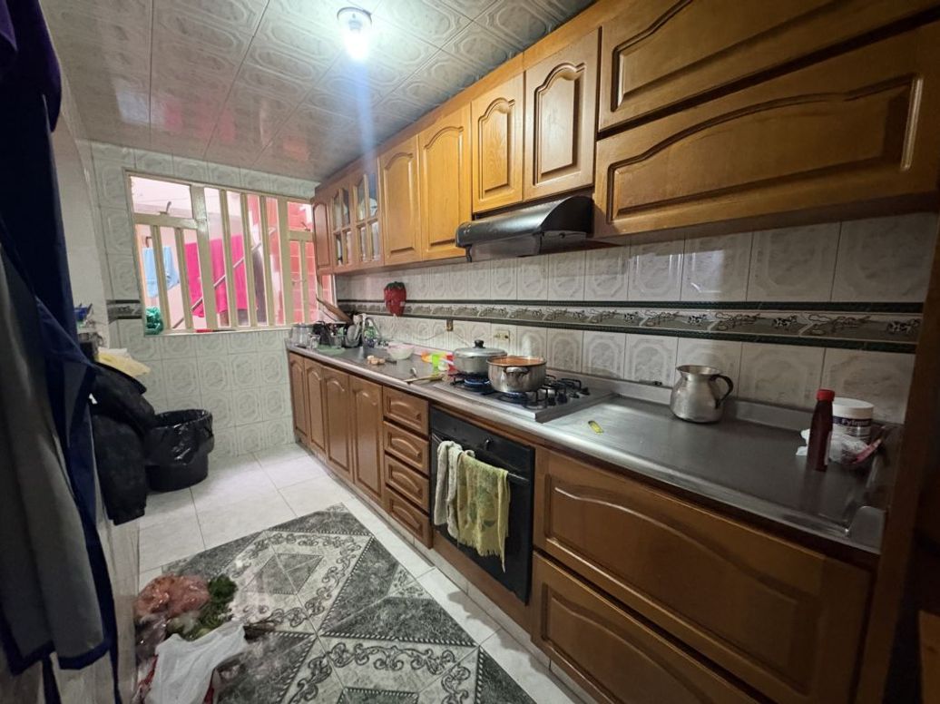 Casa de 7 alcobas en venta en Gustavo Restrepo, Bogotá, 190 m² · foto 6 de 20