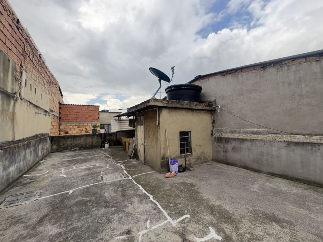 Casa de 7 alcobas en venta en Gustavo Restrepo, Bogotá, 190 m² · foto 18 de 20