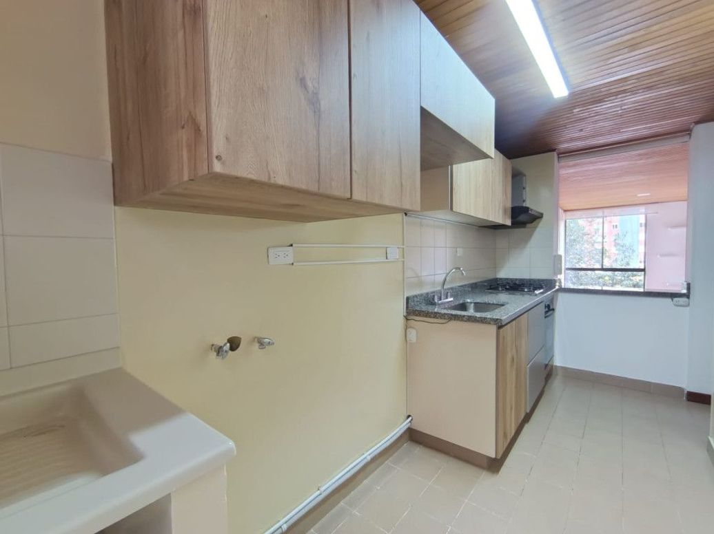 Apartamento de 2 alcobas en arriendo en Parques De Lorena, Bogotá, 55 m² · foto 12 de 20