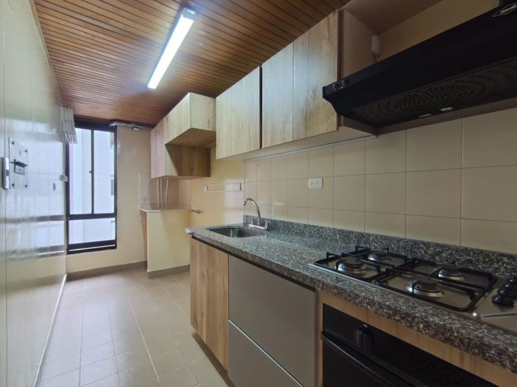 Apartamento de 2 alcobas en arriendo en Parques De Lorena, Bogotá, 55 m² · foto 11 de 20