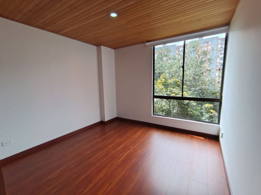 Apartamento de 2 alcobas en arriendo en Parques De Lorena, Bogotá, 55 m² · foto 10 de 20