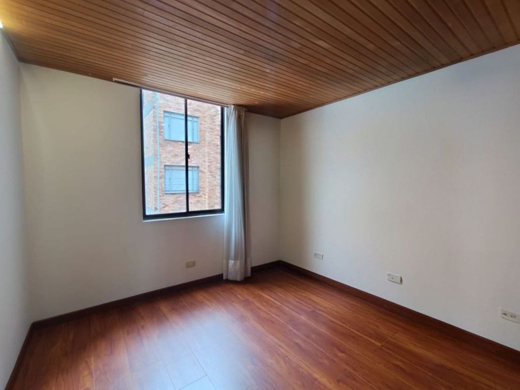 Apartamento de 2 alcobas en arriendo en Parques De Lorena, Bogotá, 55 m² · foto 19 de 20