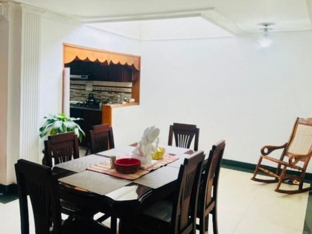 Casa de 5 alcobas en venta en Villa Del Rio, Bogotá, 320 m² · foto 4 de 11